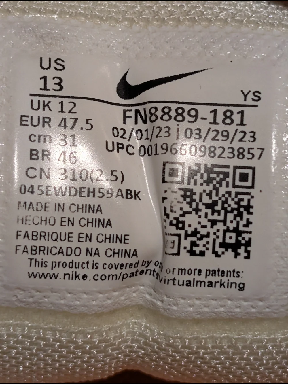 Nike Men's Zoom Vomero 5